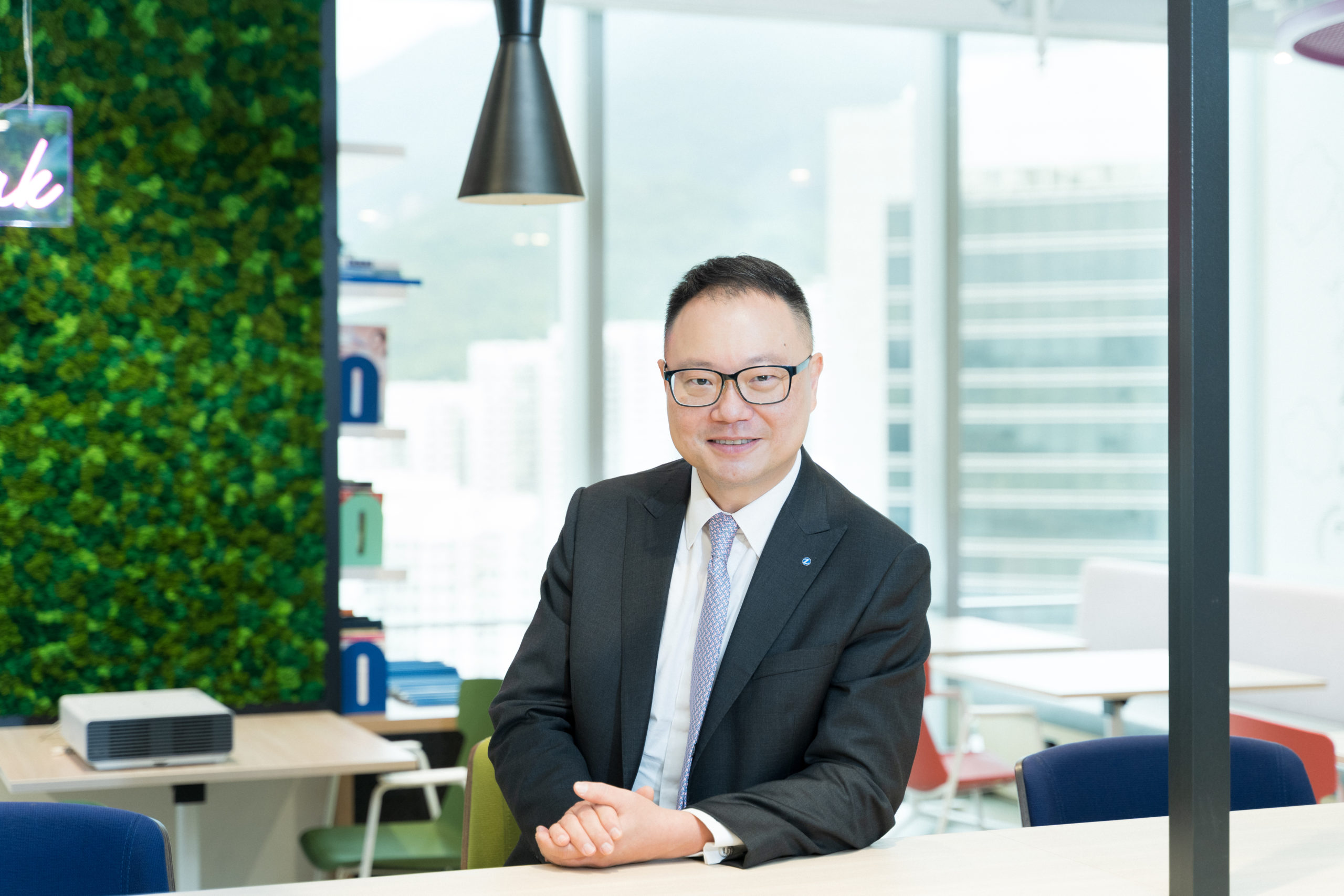 Respect and listening are very important to Eric Hui, whose pragmatic approach fits well with Zurich Insurance's company culture.