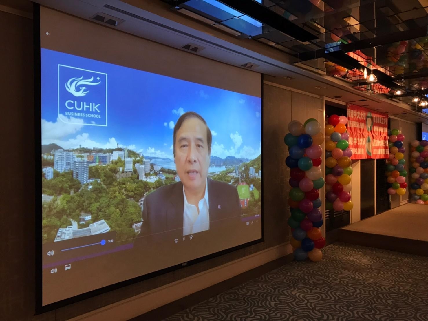 Professor Lin Zhou also shared in the video that the school is preparing a series of mega events for the 60th anniversary of the University next year, and he looks forward to seeing alumni return to the campus and join the celebration.