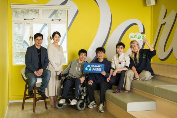 CUHK Business School alumni, Jason Or, EMBA, SmartAge, startup, 中大商学院校友, 柯宇聪, 智龄, 创业, 中大商學院校友, 柯宇聰, 智齡, 創業,