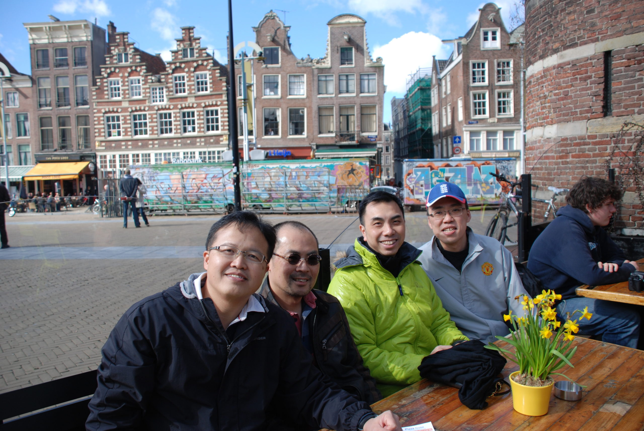 During his studies at CUHK Business School, Daren visited Mexico and the Netherlands. In addition to experiencing different cultures, he learnt about various business models.